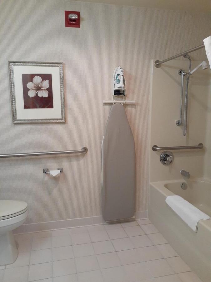 Country Inn & Suites By Radisson, Freeport, Il Exteriör bild